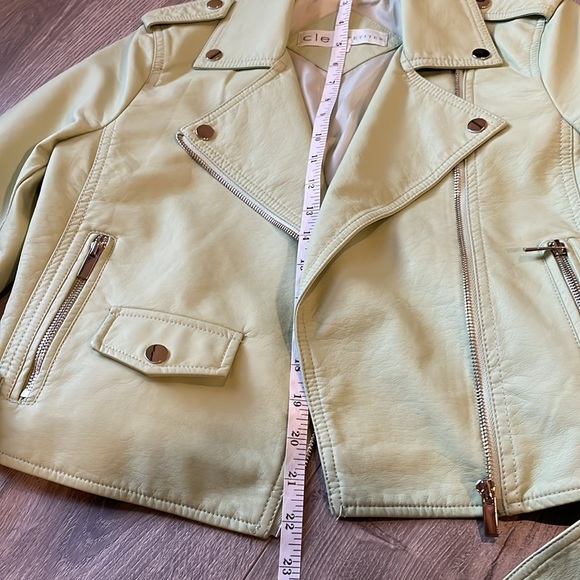 Cleo Pear  Green Moto Faux Leather with attached belt . - Picture 7 of 8